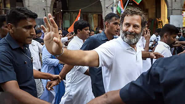 Bharat Jodo Yatra: తెలంగాణాలో ముగిసిన జోడో యాత్ర.. మహారాష్ట్రలోకి ఎంట్రీ.. మీ ప్రేమని మరచిపోనన్న రాహుల్