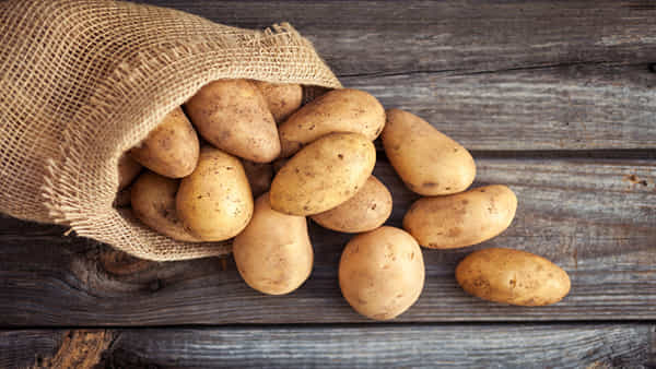 Potatoes: బంగాళదుంపలు ఇలా తింటే విషంలా మారుతుంది..! తస్మాత్ జాగ్రత్త!!