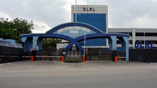 DLRL Recruitment: హైదరాబాద్లోని కేంద్ర ప్రభుత్వ సంస్థలో అప్రెంటిస్ పోస్టులు.. నేరుగా ఇంటర్వ్యూ ద్వారా ఎంపిక..