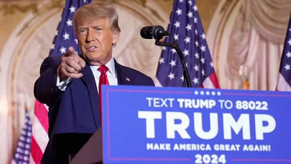 Donald Trump: అధ్యక్ష ఎన్నికల బరిలో నేనూ ఉన్నా.. అమెరికా మాజీ అధ్యక్షుడి ప్రకటన