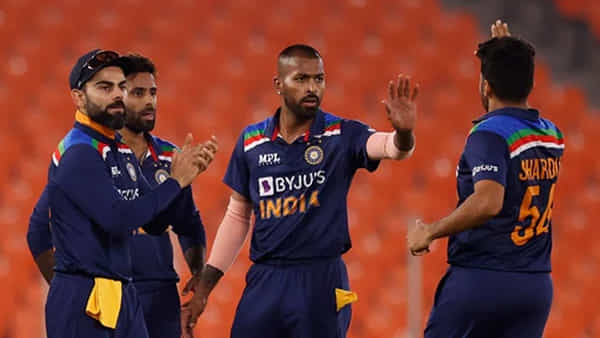 IND vs NZ: టీమిండియాకు అతనో అద్భుతమైన సారథి.. జట్టుతో ఏమైనా చేయించగలడని లక్ష్మణ్ కితాబు..