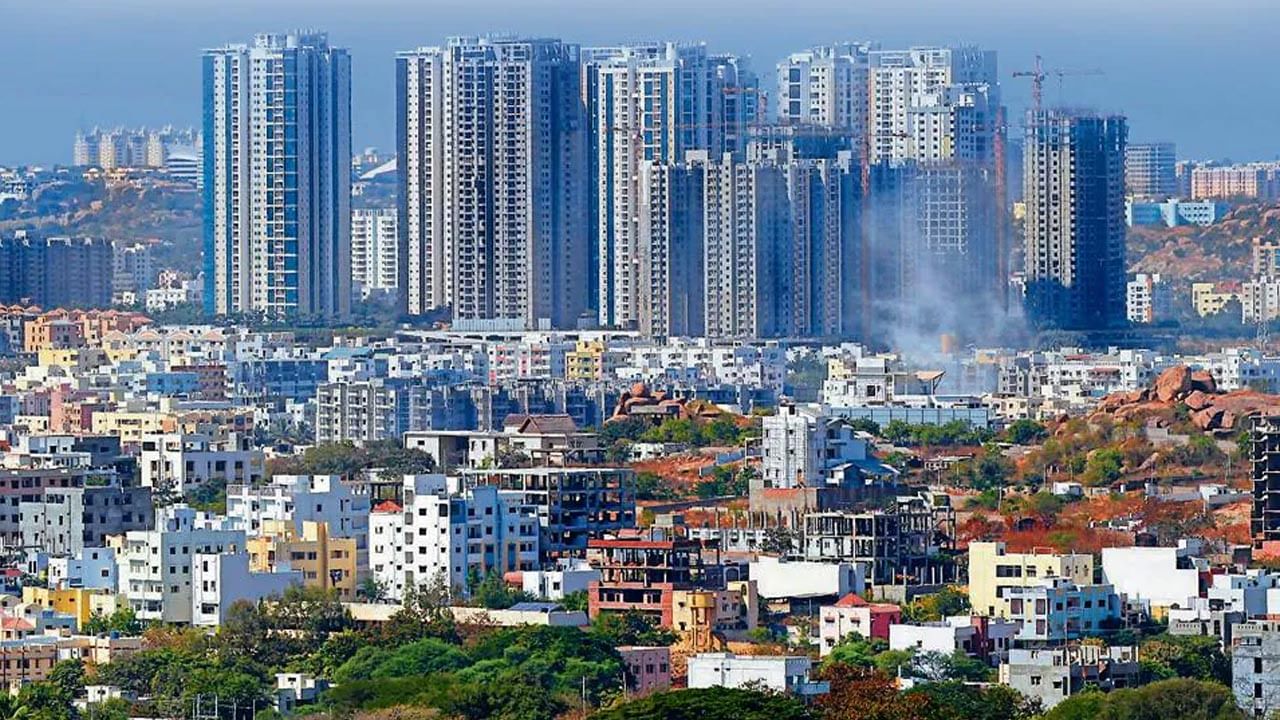 Real Estate: ఫుల్ స్వింగ్‌లో రియల్ ఎస్టేట్.. హైదరాబాద్‌లో భూముల ధరలకు రెక్కలు.. పూర్తి వివరాలు..