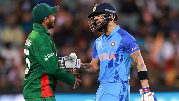 వర్షంతో ఆగిన ఆట.. డీఎల్ఎస్ ప్రకారం బంగ్లాకే గెలిచే అవకాశాలు.. రోహిత్ సేనకు భారీ షాక్?