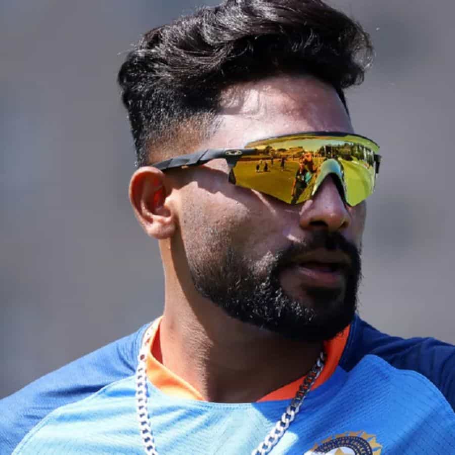 టి20 ఇంటర్నేషనల్‌లో మహ్మద్ సిరాజ్ అత్యుత్తమ ప్రదర్శన ఇదే కావడం విశేషం. అంతకుముందు, సిరాజ్ 24 పరుగులిచ్చి 2 వికెట్లు పడగొట్టాడు. అయితే నేపియర్‌లో సిరాజ్ తన అత్యుత్తమ ప్రదర్శనను కనబరిచాడు.