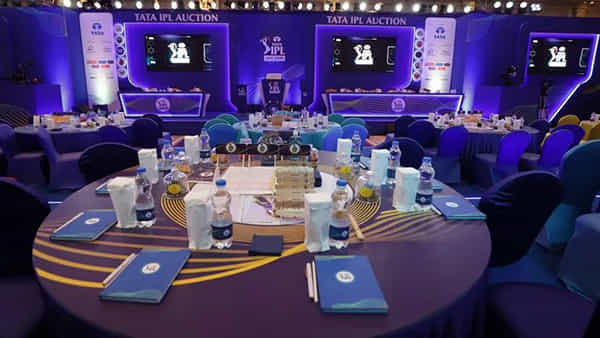 IPL 2023 Auction: ముగ్గురు స్టార్ ప్లేయర్ల కోసం తీవ్రమైన పోటీ.. భారీగా ఖర్చు చేసేందుకు సిద్ధమైన చెన్నై, ముంబై, బెంగళూర్..