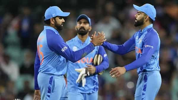 టీం ఇండియాకు ఫీల్డింగ్పై అంత శ్రద్ధలేదు..రోహిత్ కన్నా కోహ్లీ చాలా బెటర్: Ajay Jadeja