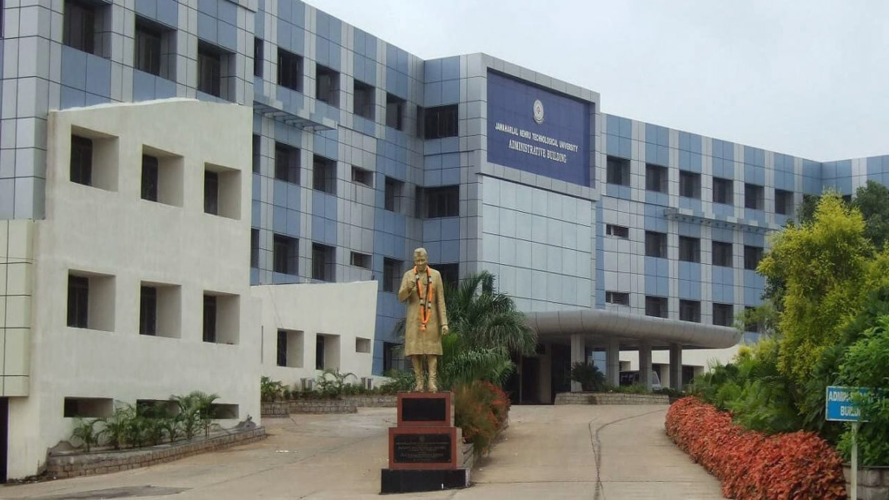 JNTU Hyderabad: తెలంగాణ ఇంజినీరింగ్‌ విద్యార్థులకు గుడ్‌న్యూస్! గ్రేస్‌ మార్కులను పెంచిన జేఎన్టీయూహెచ్‌