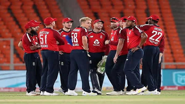 AUS vs ENG: మూడేళ్ల పాటు దేశవాళీ క్రికెట్లో కూడా ఆడకుండానే ఇంగ్లాండు జట్టులోకి ఆరంగేట్రం.. రికార్డులను సృష్టించకుండానే అందిన అవకాశం..