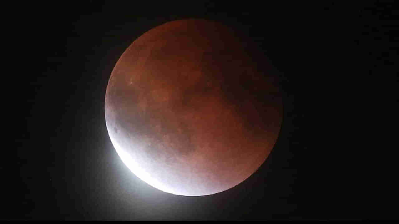 Lunar Eclipse: 8వ తేదీన చంద్రగ్రహణం.. ఏ రాశికి శుభం.. ఏ రాశికి అశుభం.. పూర్తి వివరాలివే..