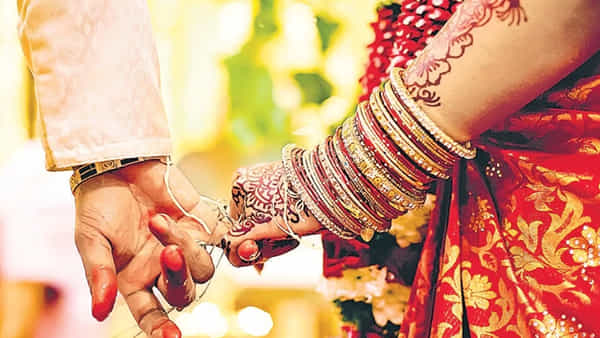 Viral: ఫస్ట్నైట్ కోసం ఆతృతగా ఎదురుచూసిన వరుడు.. కట్ చేస్తే.. వధువు చెప్పిన మాటకు మైండ్ బ్లాంక్