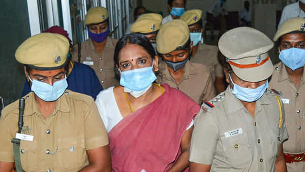 Rajiv Gandhi Assassination: జైల్లో ఆమె వెక్కి వెక్కి ఏడ్చారు.. రాజీవ్గాంధీ హత్య కేసులో విడుదలైన నళిని సంచలన వ్యాఖ్యలు..