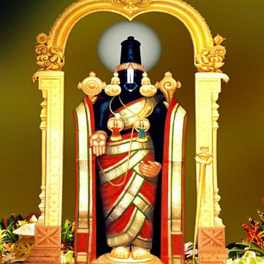 శ్రీవారి కిరీటాన్ని తీసి తలకు చుట్టూ సొగసుగా పట్టు వస్త్రాన్ని తలపాగాలా చుడతారు. గురువారం పరివీటం, పరివేష్ఠనం.. నగుమోముతో దేదీప్యమానంగా భక్తులకు దర్శనమిస్తాడు స్వామి.
