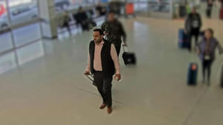 Shocking Video: పులిని ముద్దు చేయాలనుకున్నాడు.. బోను లో చేయి పెట్టి.. ప్రాణాలు పోగొట్టుకున్నాడు.. షాకింగ్ వీడియో