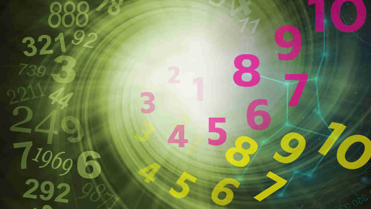 Numerology: ఈ ఏడాది ‘అంకెలతో ప్రేమ లంకెలు’ ఎలా ఉన్నాయో తెలుసుకుందామా..? సంఖ్యాశాస్త్రం ఏం సూచిస్తోందంటే..