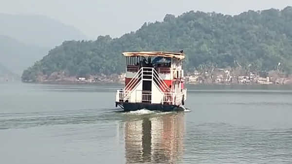 Papikondalu Tour: ప్రకృతి ప్రేమికులకు గుడ్ న్యూస్.. మళ్ళీ మొదలైన గోదావరి అలలపై పాపికొండల షికారు