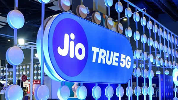 Jio 5G: రిలయన్స్ జియో మరో మైలురాయి.. 5జీ నెట్వర్క్లో రికార్డ్ సృష్టించిన తొలి రాష్ట్రం ఇదే