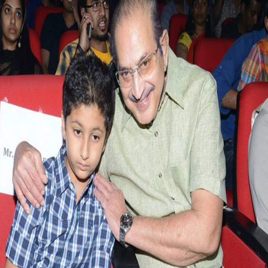 కృష్ణ ఫ్యామిలీ రేర్ ఫోటోలు.. 