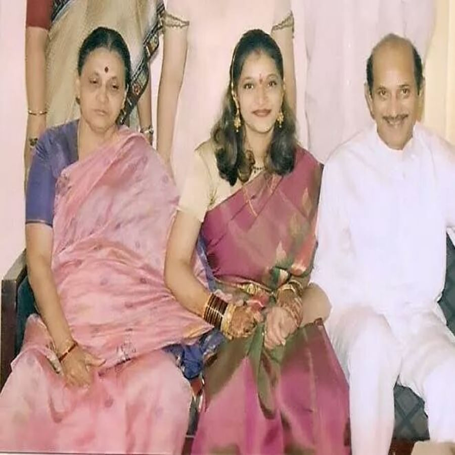 కృష్ణ ఫ్యామిలీ రేర్ ఫోటోలు.. 