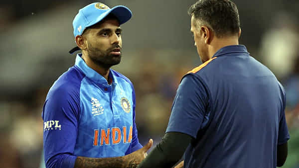 T20 WORLD CUP: అతడో ఆణిముత్యం.. ఆ క్రికెటర్ బ్యాటింగ్ అత్యద్భుతం.. టీమిండియా కోచ్ రాహుల్ ద్రవిడ్ ప్రశంసలు..