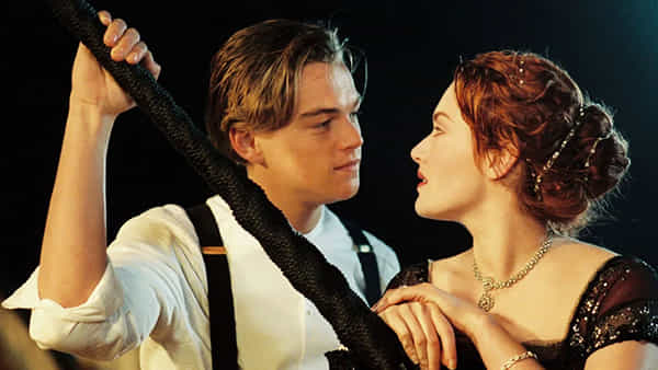 Happy Birthday Leonardo DiCaprio: టైటానిక్ హీరో లియో పుట్టిన రోజు నేడు.. సినిమాను మించి నిజ జీవితంలో ప్రేమాయణంతో వార్తల్లో నిలిచే హీరో..