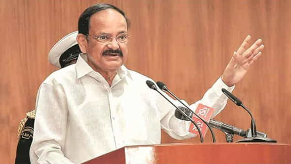 Venkaiah Naidu: రాజీవ్గాంధీ హంతకులను వదిలేయడం కరెక్ట్ కాదు.. మాజీ ఉపరాష్ట్రపతి వెంకయ్యనాయుడు సంచలన వ్యాఖ్యలు..