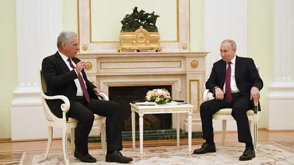 Vladimir Putin: రష్యా అధ్యక్షుడి ఆరోగ్యం బాగానే ఉందా..? ఆయనపై ఇలాంటి వార్తలు రావడానికి కారణం ఏమిటి..?