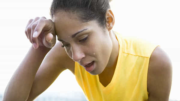 Winter Sweat: చలికాలంలోనూ విపరీతంగా చెమట పడుతోందా? ఈ వ్యాధులకు సంకేతం కావొచ్చు.. తస్మాత్ జాగ్రత్త