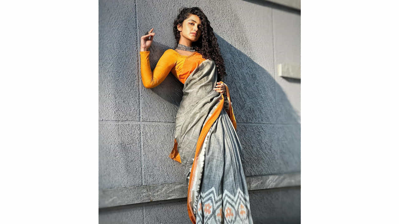 అనుపమ పరమేశ్వరన్ ఈ పేరుకు తెలుగు ఇండస్ట్రీలో ప్రత్యేకంగా పరిచయాలు అవసరం లేదు. వరస విజయాలతో తెలుగుకు వచ్చిన ఈ మలయాళీ ముద్దుగుమ్మ స్టార్ హీరోయిన్ అయిపోతుందని అనుకున్నారంతా.