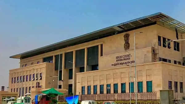 Court jobs: చివరి అవకాశం.. ఆంధ్రప్రదేశ్ హైకోర్ట్ ఉద్యోగాల దరఖాస్తుకు నేడే లాస్ట్ డేట్..