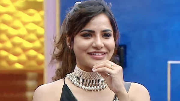 Ashu Reddy: ఎట్టకేలకు మూవీ చాన్స్ పట్టేసిన ఆషూ రెడ్డి.. హీరో ఎవరో తెలుసా..?