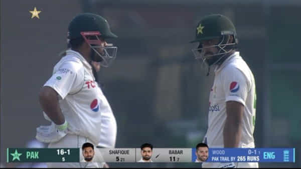 PAK vs ENG 2nd Test: పరుగులే కాదు నవ్వులూ పూయిస్తానంటున్న పాక్ బ్యాట్స్మాన్.. అసలేం చేశాడంటే..?