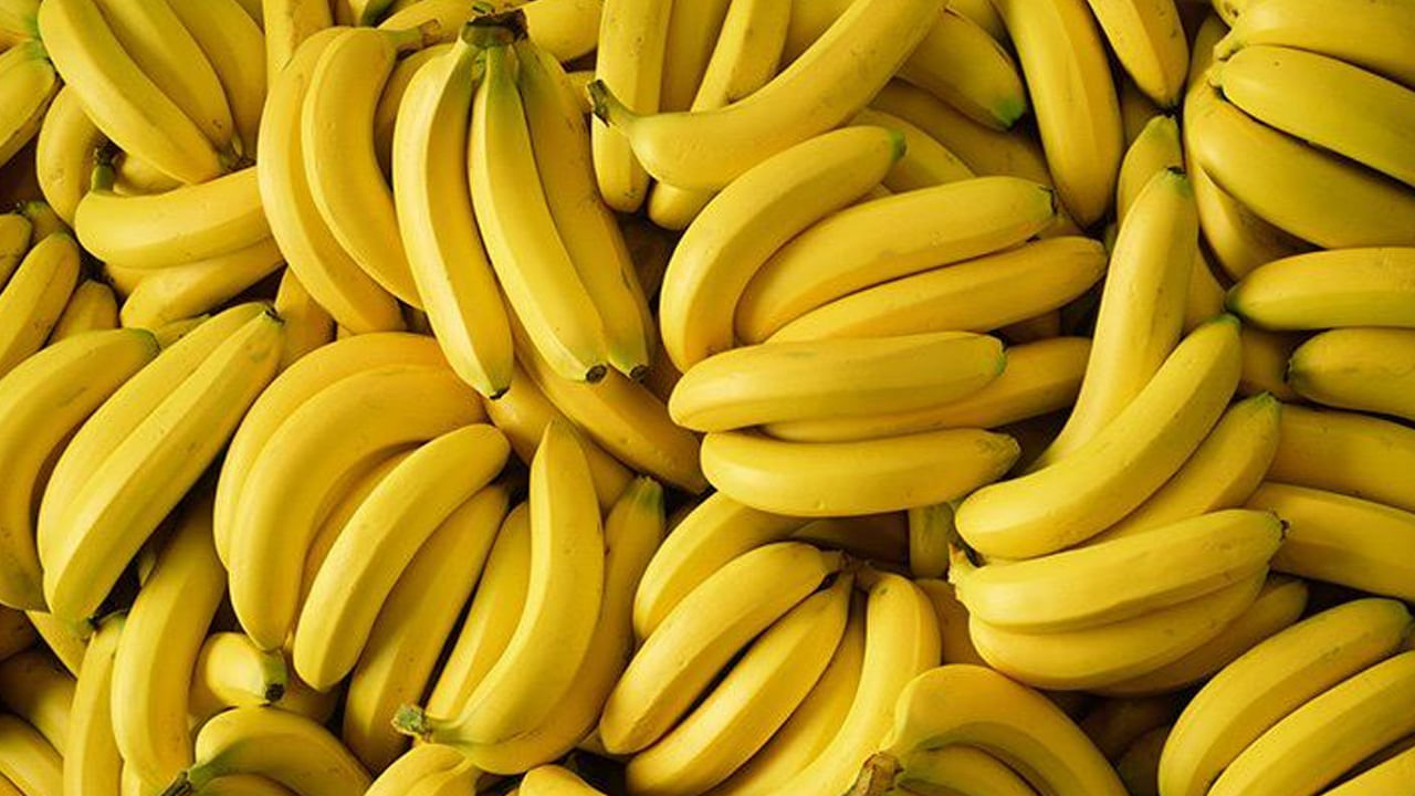 Eating Banana:మార్కెట్‌లో లభించే ఈ రకమైన అరటిపండును తింటున్నారా..? అయితే, మీరు ప్రమాదంలో పడినట్టే..!