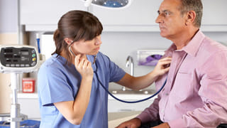 Curd: పెరుగు తింటే ఎసిడిటీ, గ్యాస్ట్రిక్‌ సమస్యలు వస్తాయా? ఆరోగ్య నిపుణులు ఏమంటున్నారంటే?