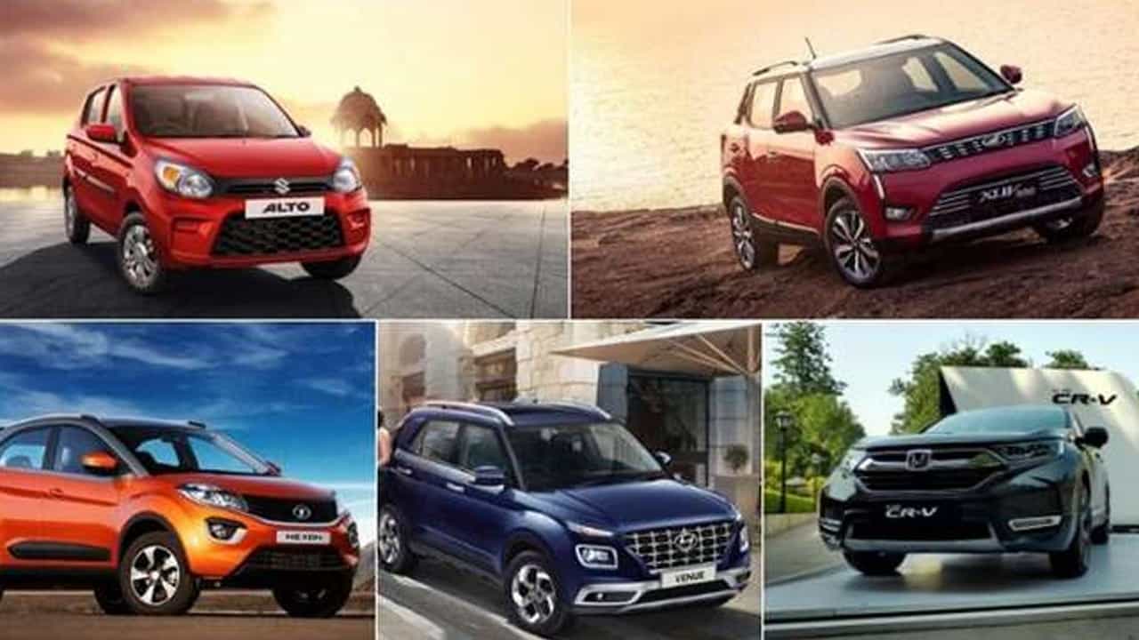 మీరు SUV కార్లను ఇష్టపడితే, జీప్ మోడల్లు గొప్ప ఎంపిక. కొత్త జీపు కొనుగోలుపై లక్షల్లో తగ్గింపు లభిస్తోంది. కొత్త సంవత్సరానికి ముందు జీప్ కంపాస్ మోడల్ కొనుగోలుపై రూ.1.50 లక్షల తగ్గింపు పొందవచ్చు. ఇది కాకుండా, అలాగే జీప్ మెరిడియన్పై రూ.2.50 లక్షల డిస్కౌంట్ లభిస్తోంది.