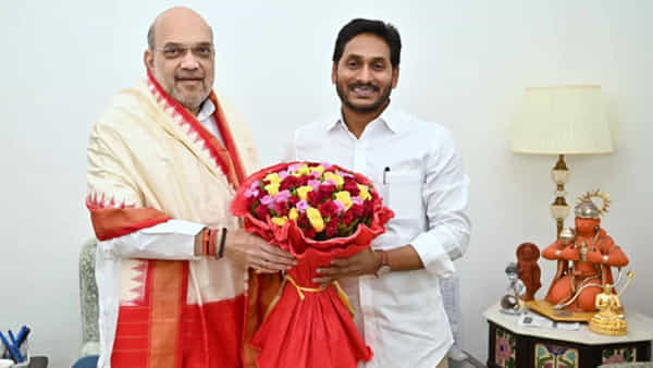 CM Jagan: కేంద్ర హోంమంత్రి అమిత్ షాతో సీఎం జగన్ భేటీ.. ఆ అంశాలపైనే కీలక చర్చ..