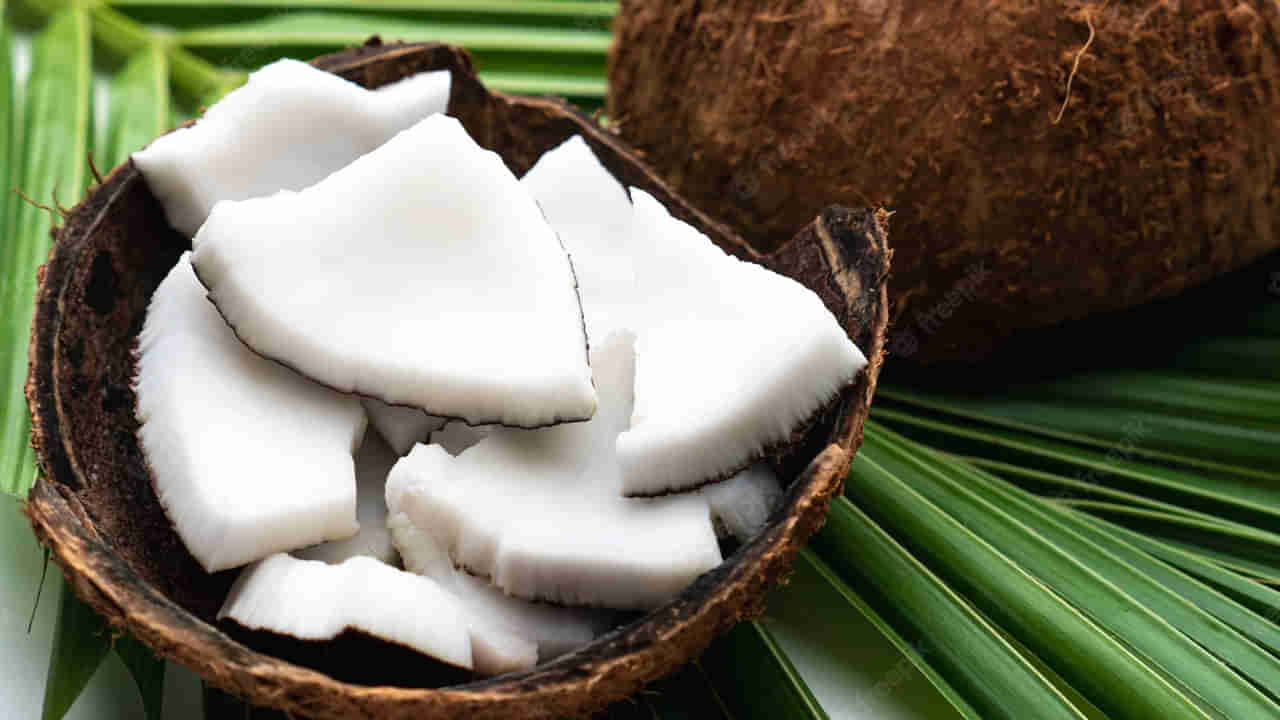 Telangana: గొంతులో మృత్యువు.. 10 నెలల చిన్నోడి ప్రాణం తీసిన కొబ్బరి ముక్క