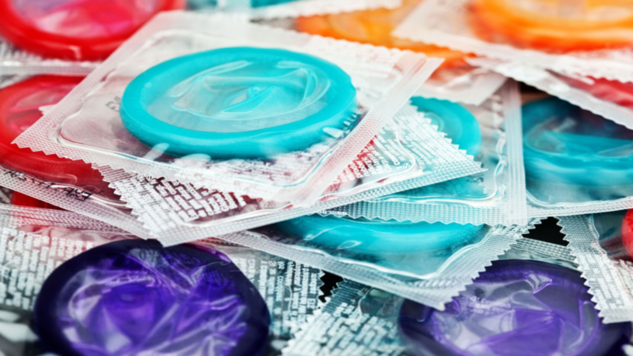 Condoms: 50 వేల విలువైన కండోమ్‌లను దొంగిలించిన దొంగ.. అసలు కారణం తెలిసి షాకైన పోలీసులు..