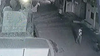 Jammu Kashmir: జమ్ముకశ్మీర్‌లో ఉగ్రకుట్ర భగ్నం.. బారాముల్లాలో టెర్రరిస్టుల భారీ డంప్‌ స్వాధీనం.. పాక్, చైనా ఆయుధాలు లభ్యం..