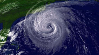 Mandous: భారీ వర్షాలకు తడిసి ముద్దవుతున్న తిరుగిరులు.. భక్తుల రాకపోకలపై పెను ప్రభావం..