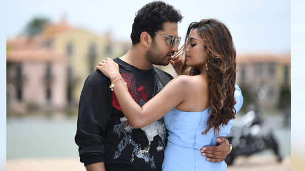Dhamki Movie: ఆల్మోస్ట్ పడిపోయిందే పిల్ల సాంగ్ లాంచ్ చేసిన రానా దగ్గుబాటి, సిద్ధు జొన్నలగడ్డ..