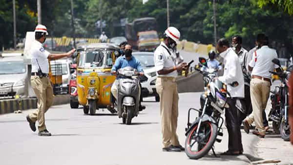 Driving License: వాహనదారులకు అలెర్ట్.. ఇకపై ఆర్సీ, లైసెన్స్తో పన్లేదు.. ఇదొక్కటి ఉంటే చాలు..