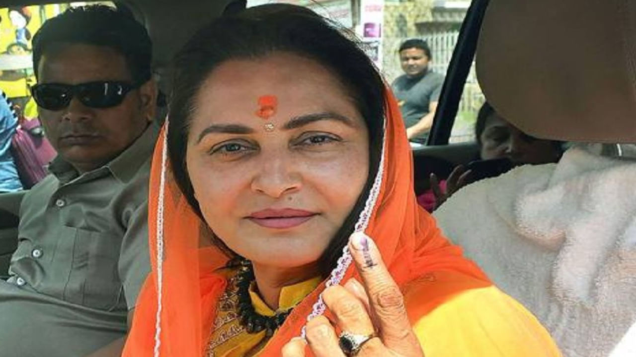 Jaya Prada: జయప్రదకు నాన్ బెయిలబుల్ అరెస్ట్ వారెంట్ జారీ.. ఆ రెండు కేసుల్లో రాంపూర్ స్పెషల్ కోర్టు ఆగ్రహం