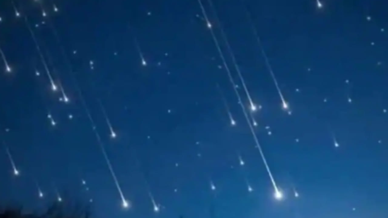 Geminids: ఇవాళ ఆకాశంలో మహా అద్భుతం.. అస్సలు మిస్ కాకండి.. ఎప్పుడు, ఎలా చూడాలంటే..?