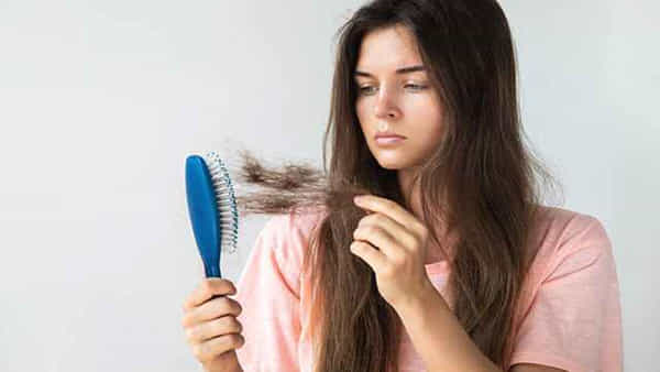 Hair Care Tips: ఉన్నట్టుండి జుట్టు రాలుతోందా? ఇలా చేశారంటే మీ కురులు పదిలమే..