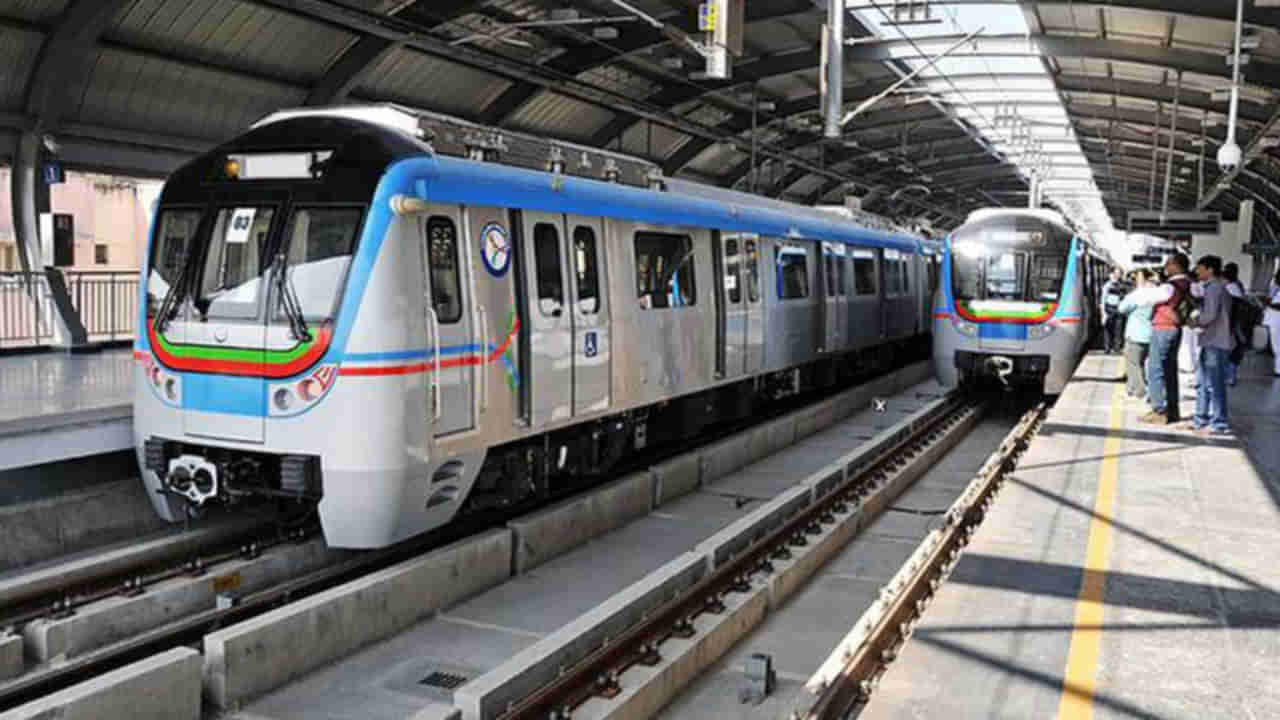 Hyderabad Metro: భాగ్యనగర మెట్రో ప్రయాణికులకు గమనిక.. త్వరలో పెరగనున్న టికెట్ ధరలు.. పూర్తి వివరాలివే..