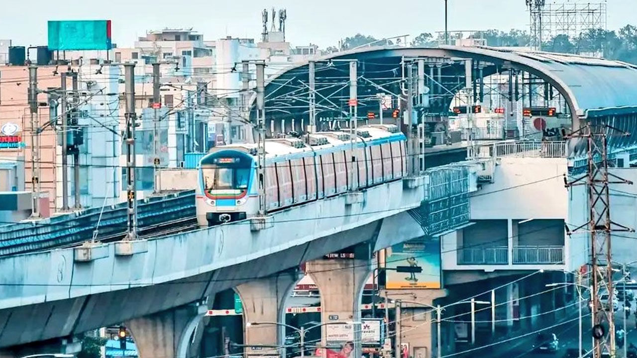 Hyderabad Metro: అన్ని వర్గాలకు ఉపయోగపడేలా ప్లానింగ్.. హైస్పీడ్‌లో ఎయిర్‌పోర్ట్ మెట్రో పనులు..