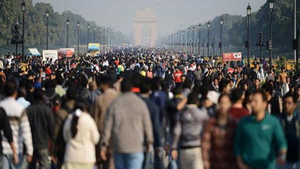 India v China: వచ్చే నాలుగు నెలల్లో జనాభాలో చైనాను అధిగమించనున్న భారత్.. కారణం ఇదే..!