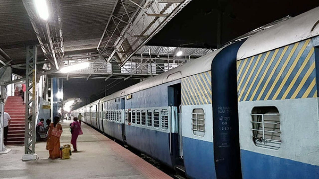 Indian Railways: సర్క్యులర్ టికెట్ అంటే ఏమిటి..? ఇది ఎప్పుడు ఉపయోగపడుతుంది..? రైల్వే ప్రయాణికులకు అద్భుతమైన సదుపాయం