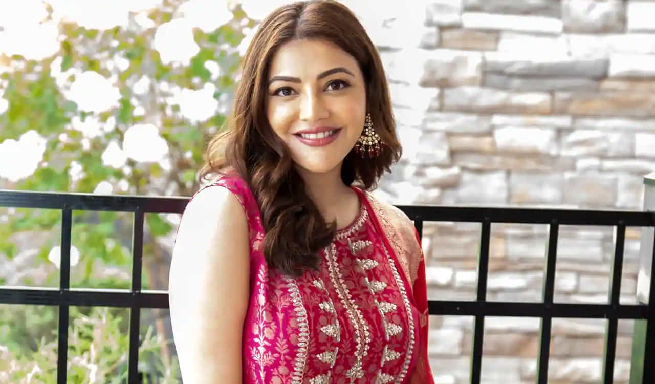 ఇలాంటి వ్యాపారమే చేస్తున్నారు కాజల్ అగర్వాల్. పెళ్లి కాకముందే కాదు, పెళ్లయిన తర్వాత కూడా భర్తతో కలిసి ఓ బిజినెస్ స్టార్ట్ చేశారు కాజల్ అగర్వాల్. పెళ్లయ్యాక, తల్లయ్యాక సినిమాల్లో రెగ్యులర్గా ఏమీ కనిపించడం లేదు కాజల్. ఆ సమయాన్ని బిజినెస్ల ఎస్టాబ్లిష్మెంట్ కోసం వాడుకుంటున్నారనే టాక్ కూడా ఉంది.