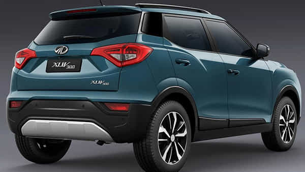 Car offers: కొత్త కారు కొనే ప్లాన్లో ఉన్నారా.? రూ. లక్ష వరకు డిస్కౌంట్ అందిస్తోన్న మహీంద్రా.